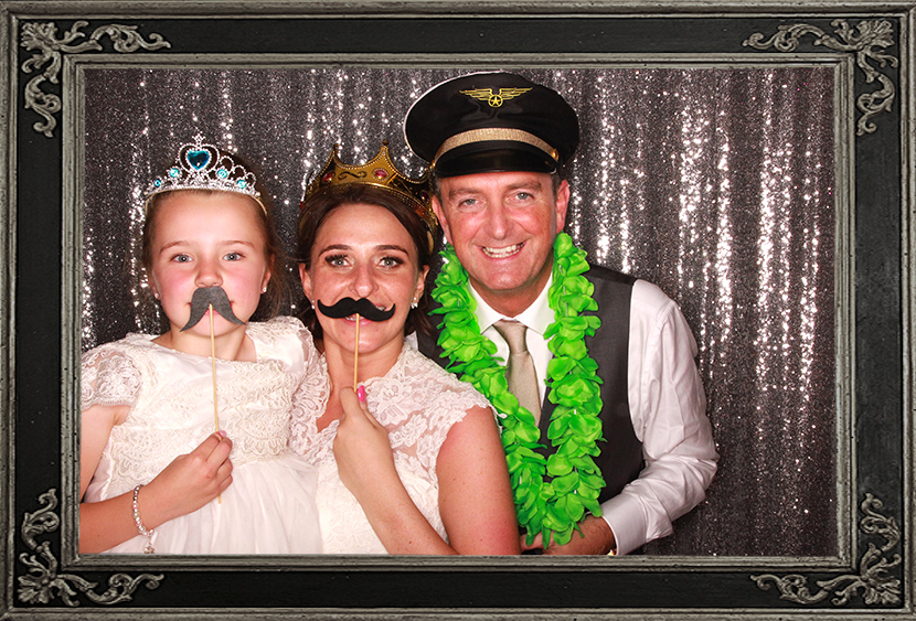 Carlyn-&-Michael’s-Testimonial photo booth review of wedding in Glasgow Scotland Odd Box