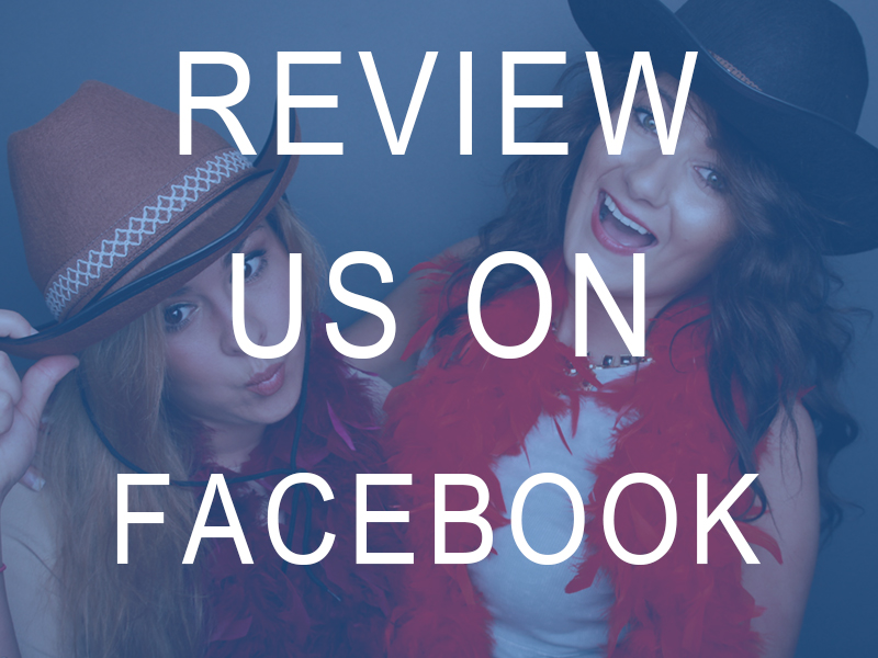 Review Facebook Odd Box Photo Booth